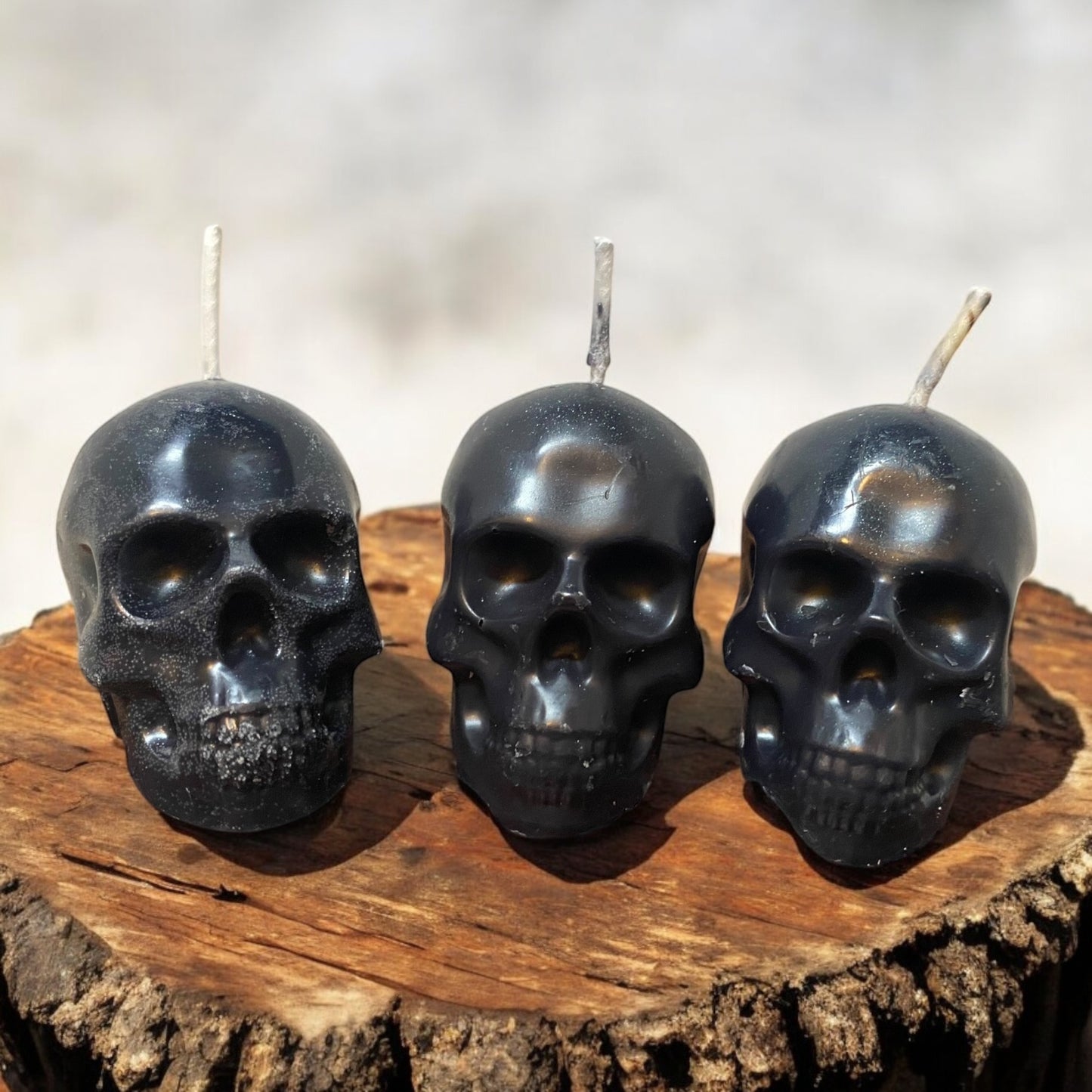 Medium Skull Candle