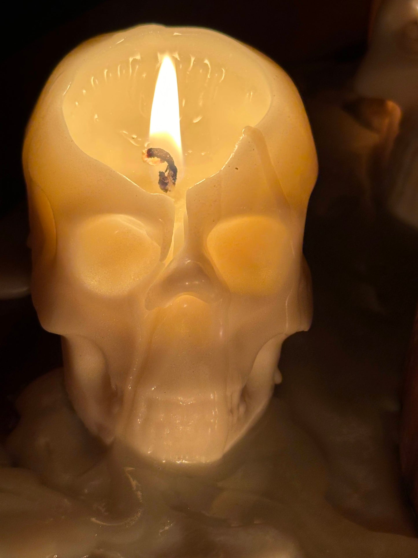 Large Skull Candle