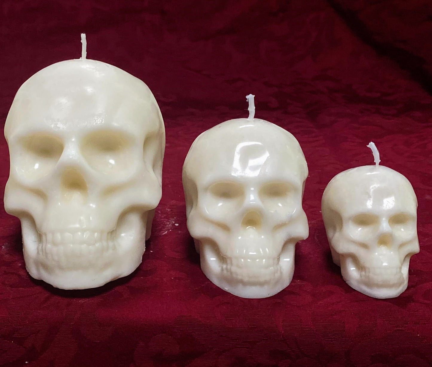 Small Skull Candle