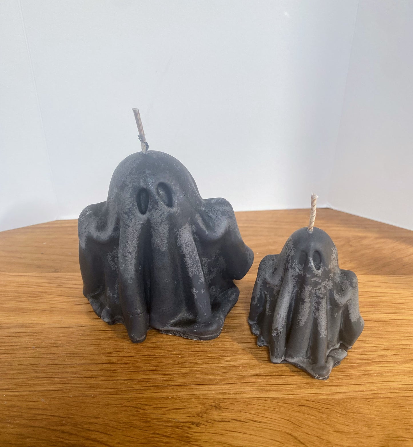 ‘Boo’ Ghost Candle