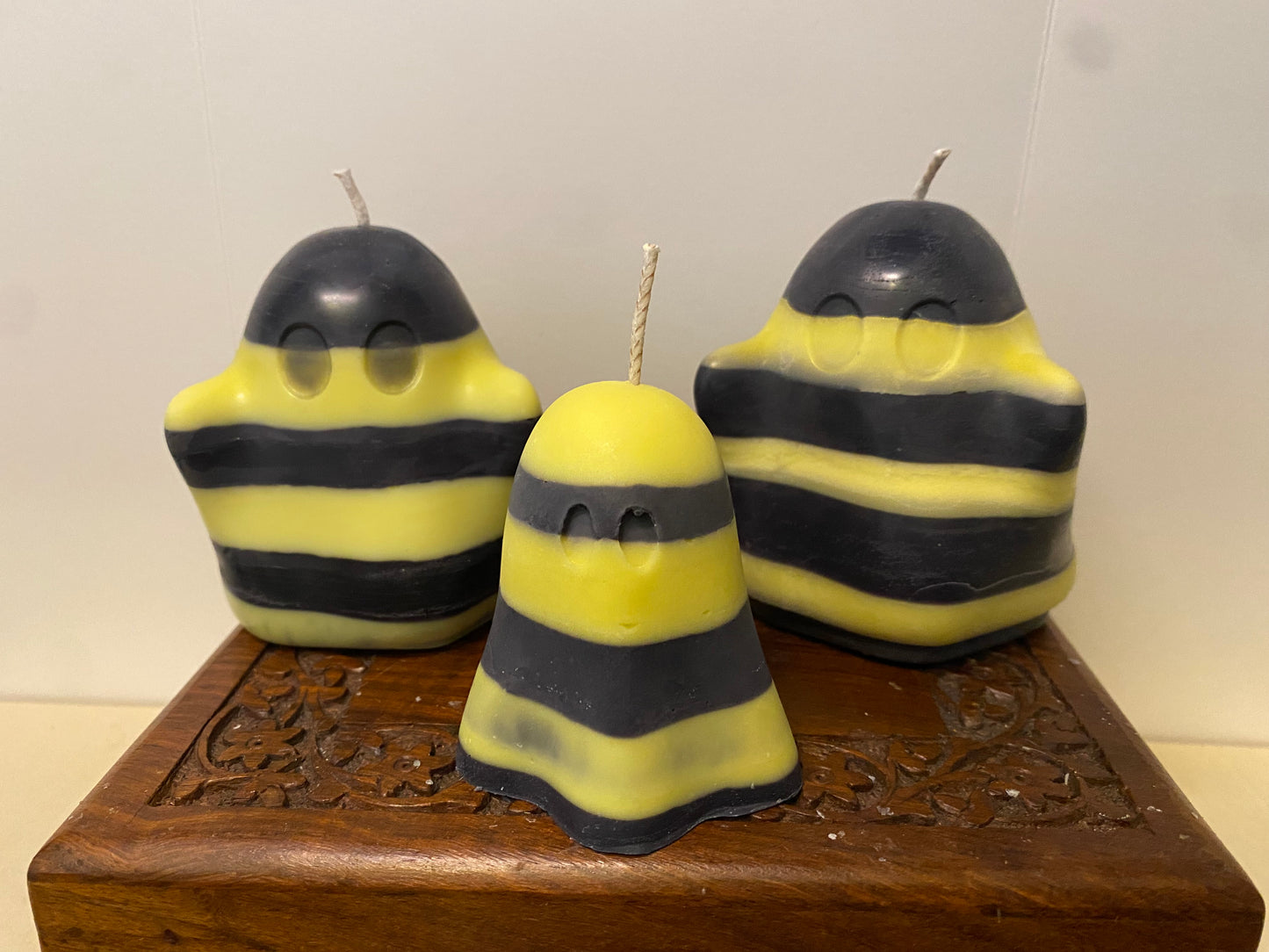 Baby Ghost-Bee Candle