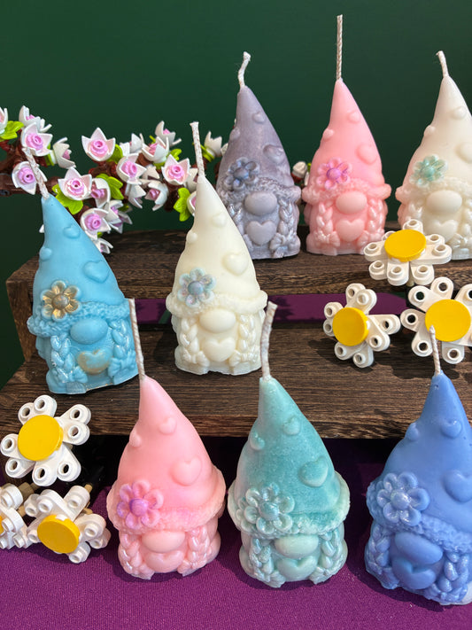 Gonk Candle - Miss Daisy